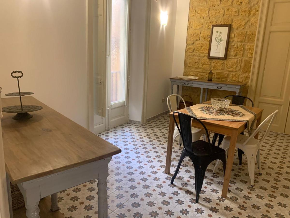Charme In Centro - Tourist Rental Agrigento Exterior foto